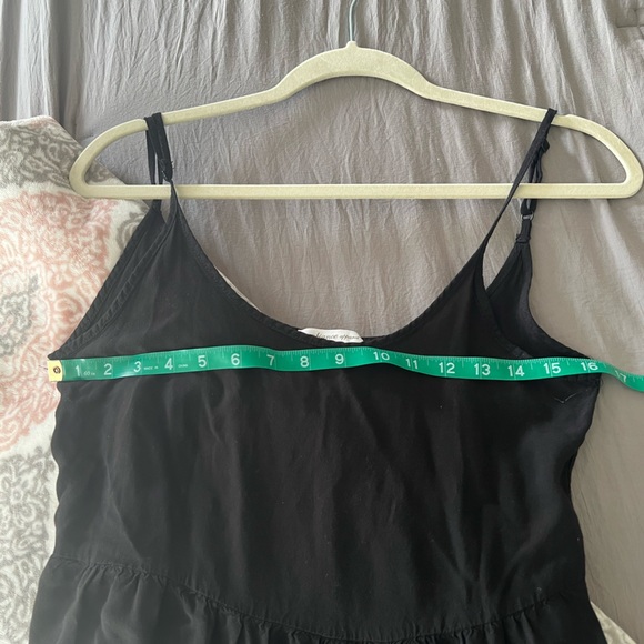 Black Strappy Ruffle Top - Picture 3 of 7